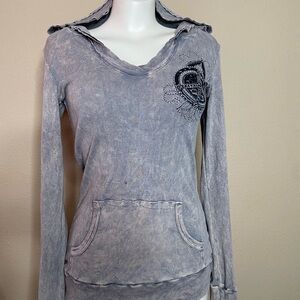 T Party western brand distressed LS Bedazzled T medium